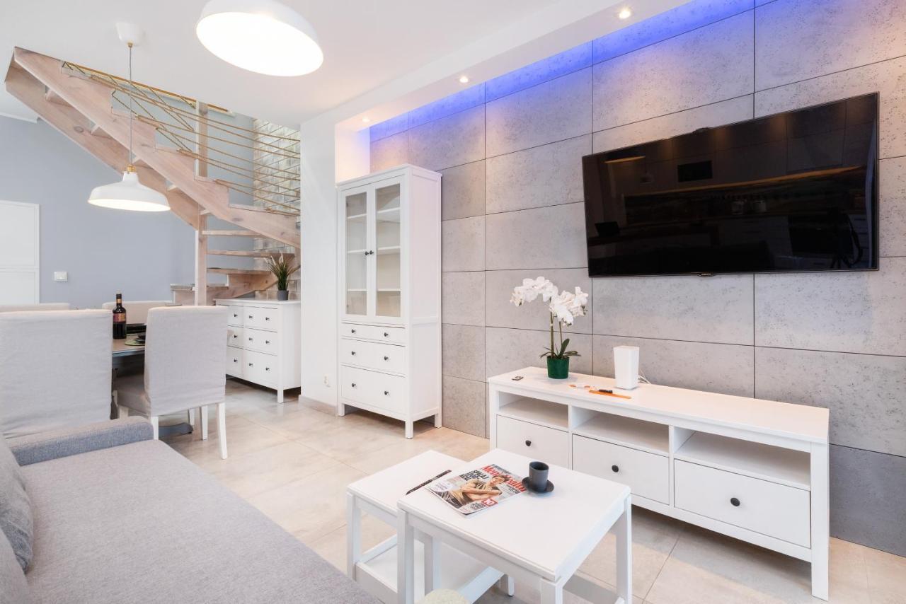 Batorego 7 Gdynia Apartments By Noclegi Renters Exterior foto